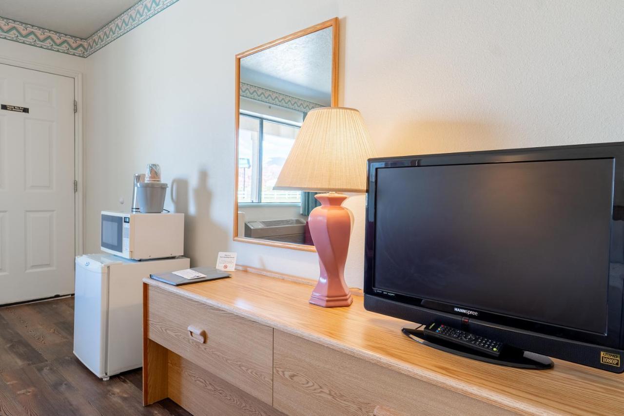 Motel Тори Екстериор снимка